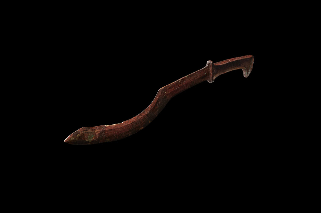 KHOPESH (SICKLE SWORD), NEW KINGDOM, 1500-1100 B.C.